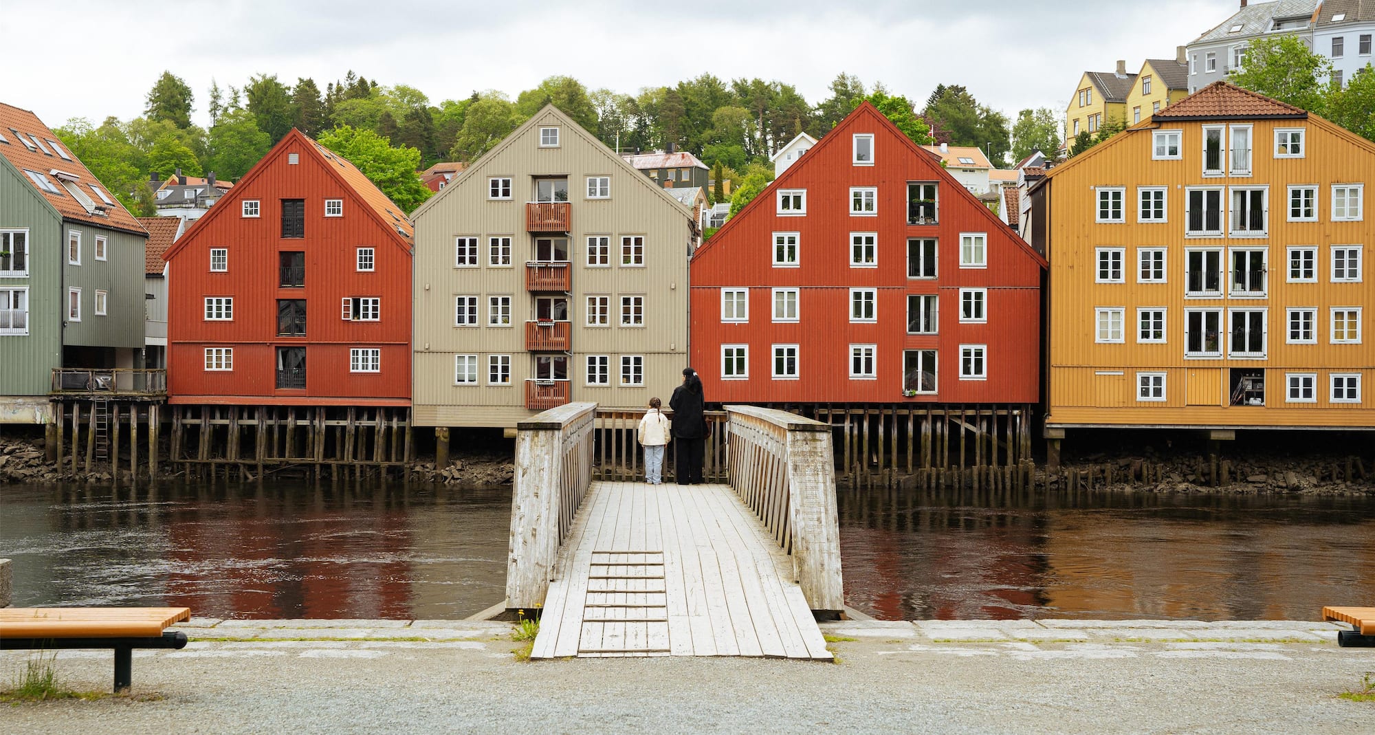 Activation Content B2C - VOL.009 - Activation_Content_B2C-Family-Radisson_Blu-Homepage_Banner_Web_SoMe-Carousel-1080x1920-EN-NOBLX-General