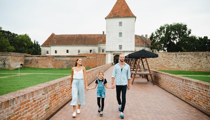 Activation Content B2C - VOL.009 - Activation_Content_B2C-AdventureandSports_Destination-Park_Inn-Web_Module_SoMe-Image-Other-EN-CESEEBA-Leisure