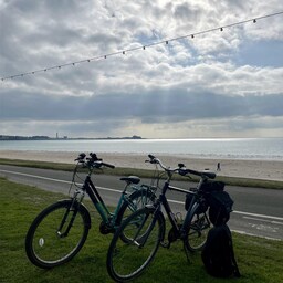 Activation Content B2C - VOL.010 - Activation_Content_B2C-AdventureandSports_Destination_Explorer_Mindset_Leisure_Local_Heritage_Memorable_Moments-Radisson_Blu_Radisson_Hotels-SoMe_Web_Module-Carousel_Image-1080x1920-EN-UKI-General