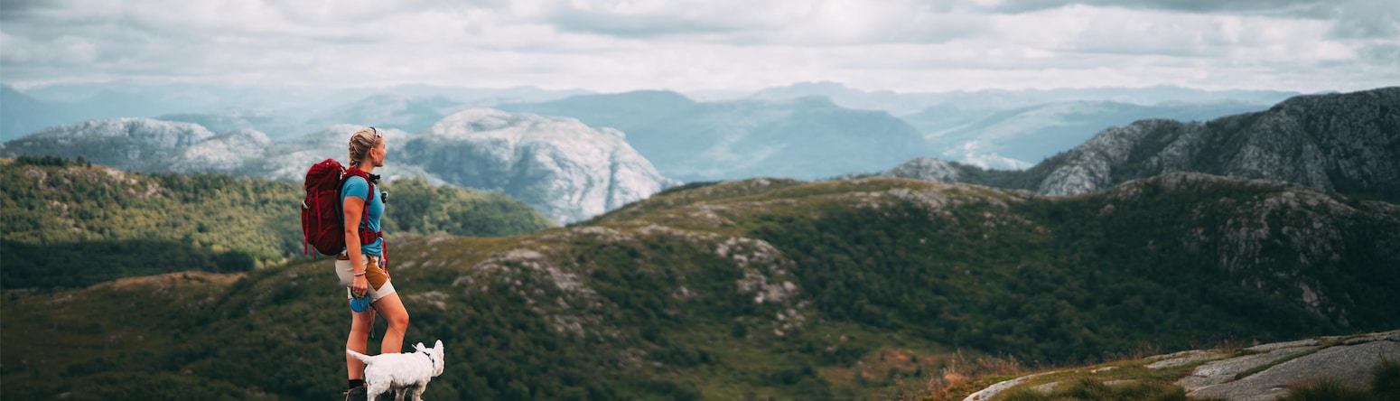 Activation Content B2C - VOL.010 - Activation_Content_B2C-AdventureandSports_Explorer_Mindset_Super_Breakfast_Sports_Approved_Rad_Pets_Pets-Radisson_Blu-UGC_SoMe-Carousel_Image_Influencer_Slideshow_UGC-1x1-NO-Global_NOBLX-Couples