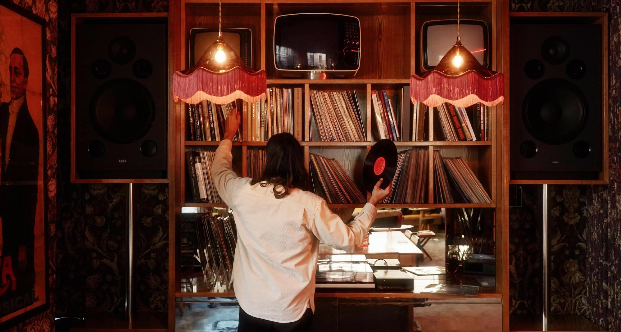 Activation Content B2C - VOL.010 - Activation_Content_B2C-Radisson_Collection-Web_Module-16x9-NA-MED-General