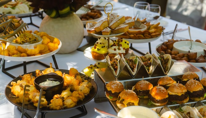 Radisson Blu Hotel, Abidjan Airport - Dining