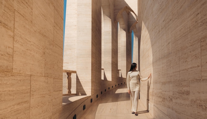 Activation Content B2C - VOL.011 - Activation_Content_B2C-Radisson_Blu-Web_Module_Homepage_Banner_Web-16x9-EN-MEAT-General