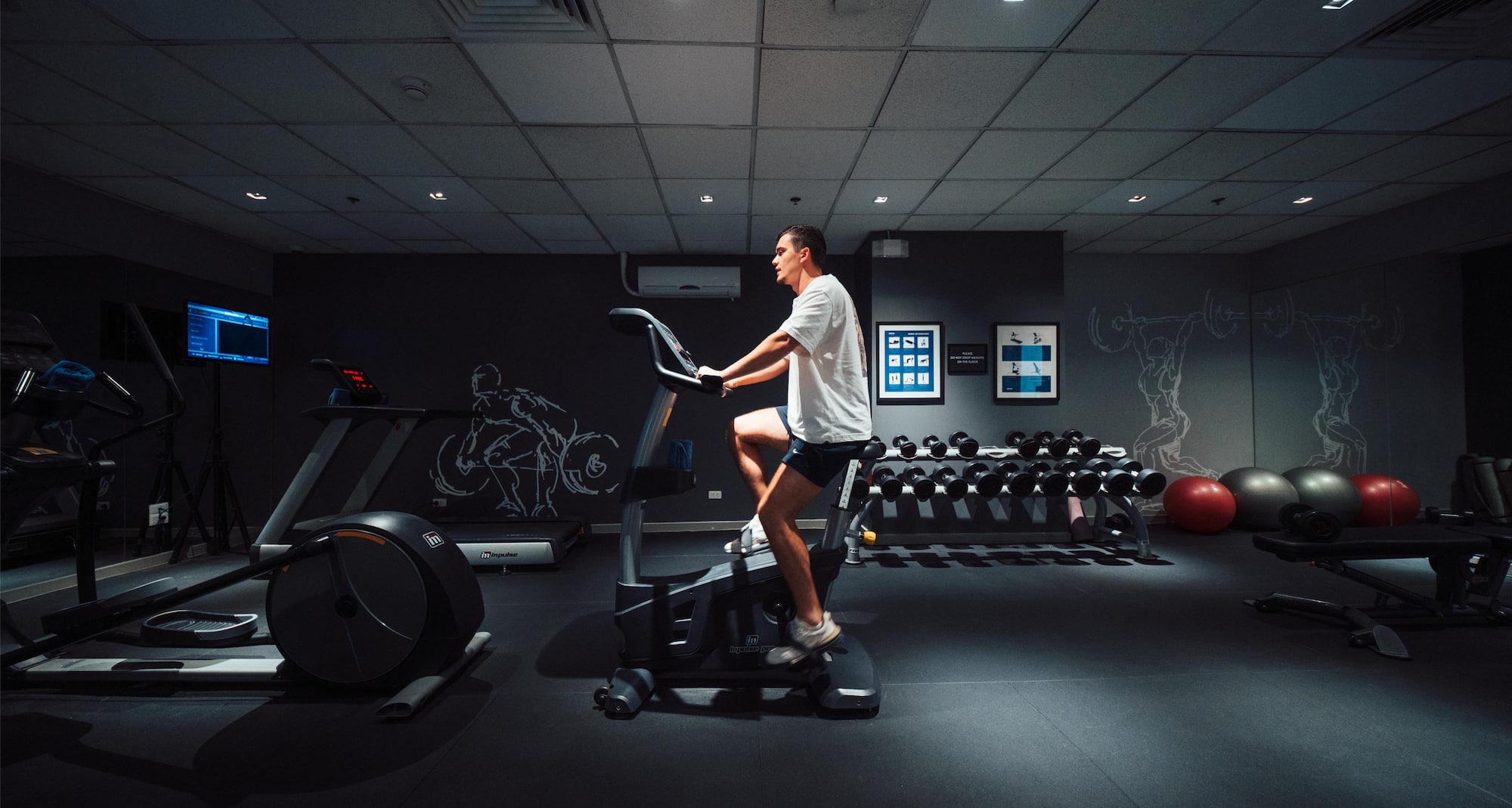 Park Inn by Radisson North EDSA - Gym