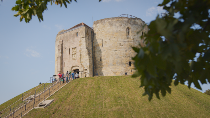 Hike up to Clifford's Tower