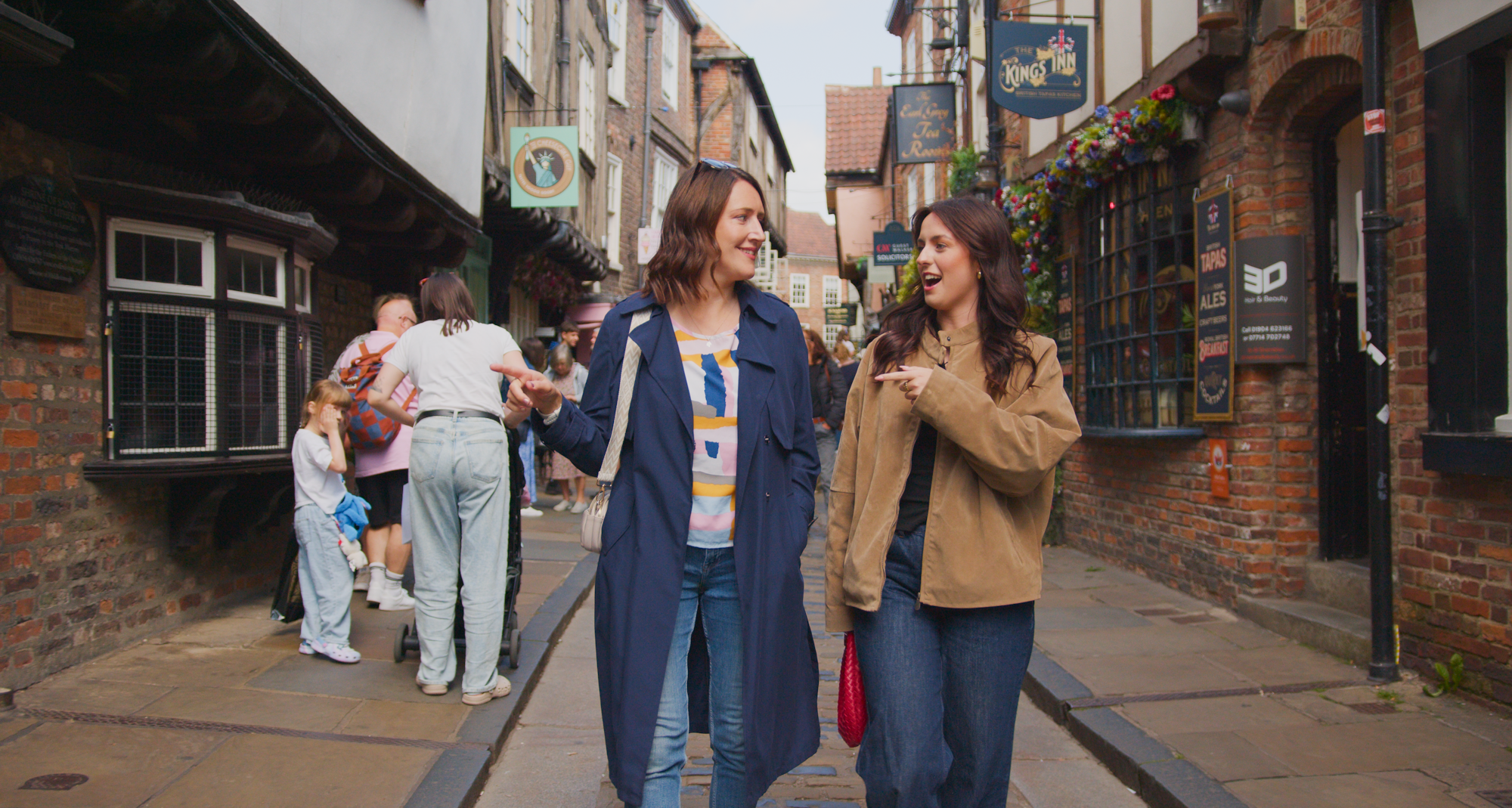 Activation Content B2C - VOL.012 - Activation_Content_B2C_Radisson_Hotels_Radisson_1920x1080_EN_UKI_General