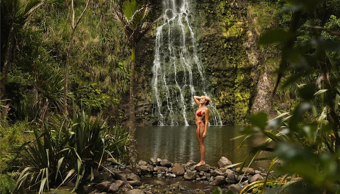 Activation Content B2C - VOL.013 - Activation_Content_B2C-Radisson_RED-TV_App_Notification_Homepage_Banner_Web_Homepage_Banner_App_Web_Module-Other-EN-SEAP-Leisure