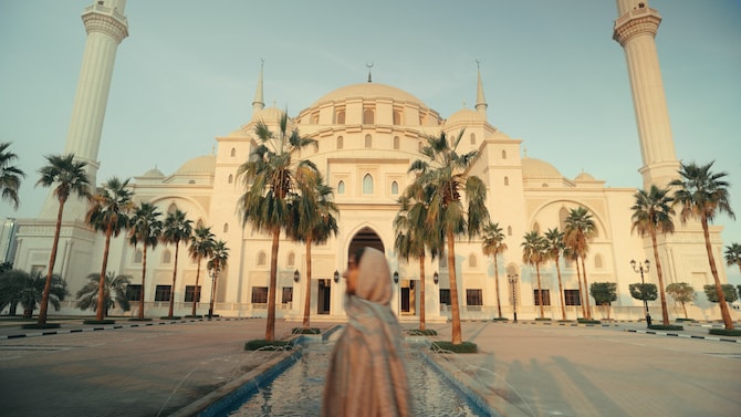Sheikh Zayed Mosque, Fujairah