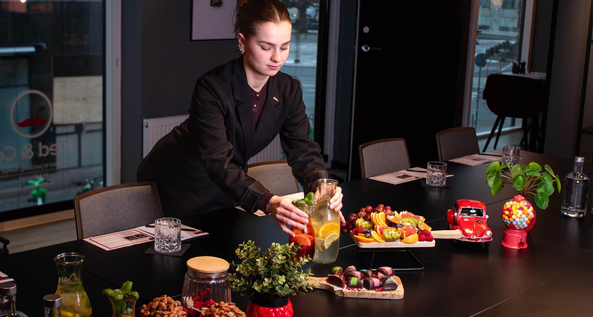 Activation Content B2C - VOL.013 - Activation_Content_B2C-Radisson_RED-Homepage_Banner_Web-1920x1080-EN-NOBLX-General