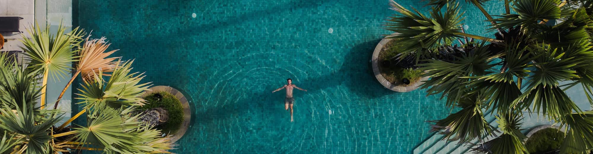 Activation Content B2C - VOL.014 - Activation_Content_B2C-Radisson_Blu-Web_Module-1080x1920-EN-SEAP-General