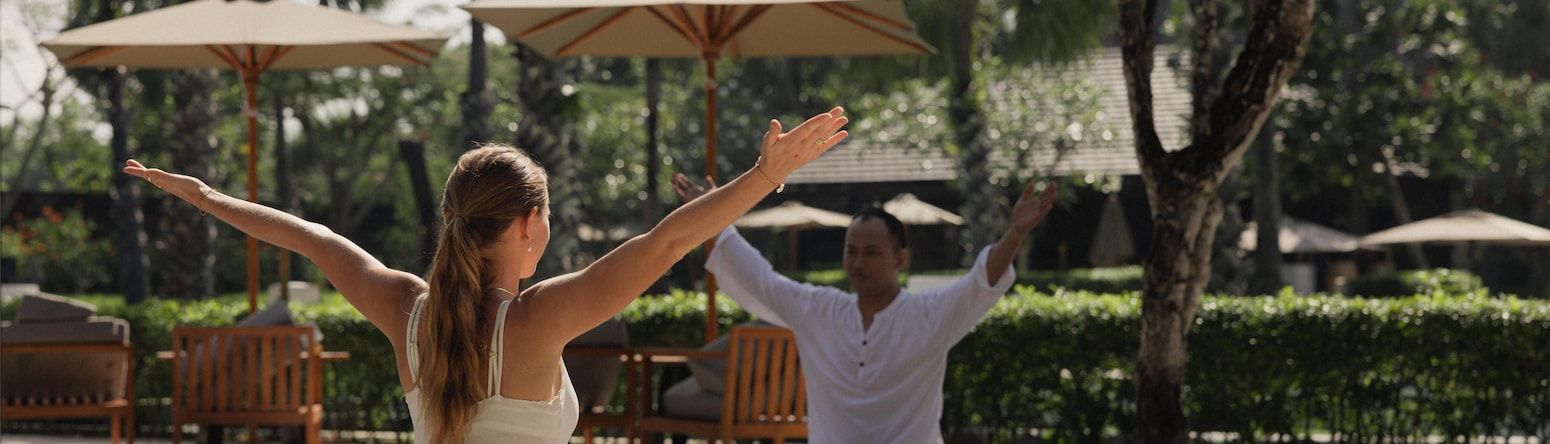 Activation Content B2C - VOL.014 - Activation_Content_B2C-Radisson_Blu-Web_Module-1080x1920-EN-SEAP-General