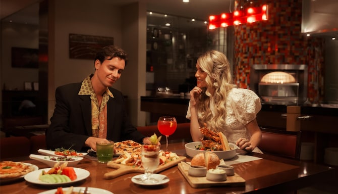 Activation Content B2C - VOL.014 - Activation_Content_B2C-Radisson_Blu_Radisson_Hotels-Web_Module-Other-EN-MEAT-General