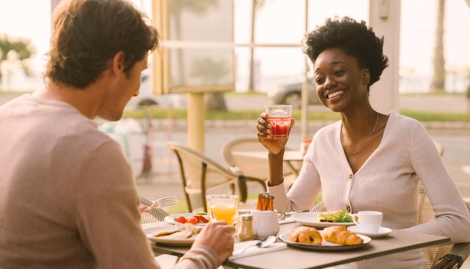 Activation Content B2C - Activation_Content_B2C-Radisson_Blu-Web_Module-1080x1920-NA-MED-General