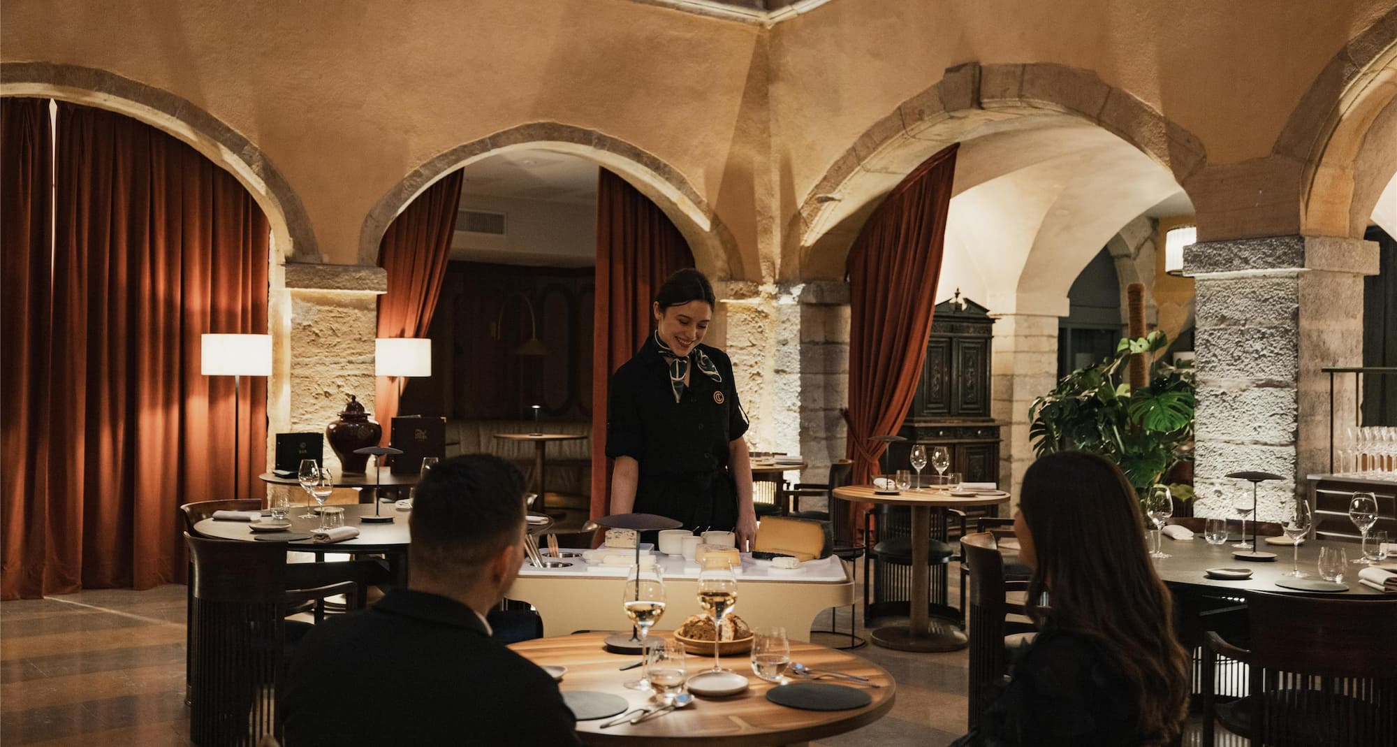 Cour des Loges Lyon, A Radisson Collection Hotel