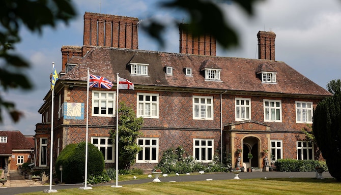 Albrighton Hall Hotel and Spa, a member of Radisson Individuals - Exterior