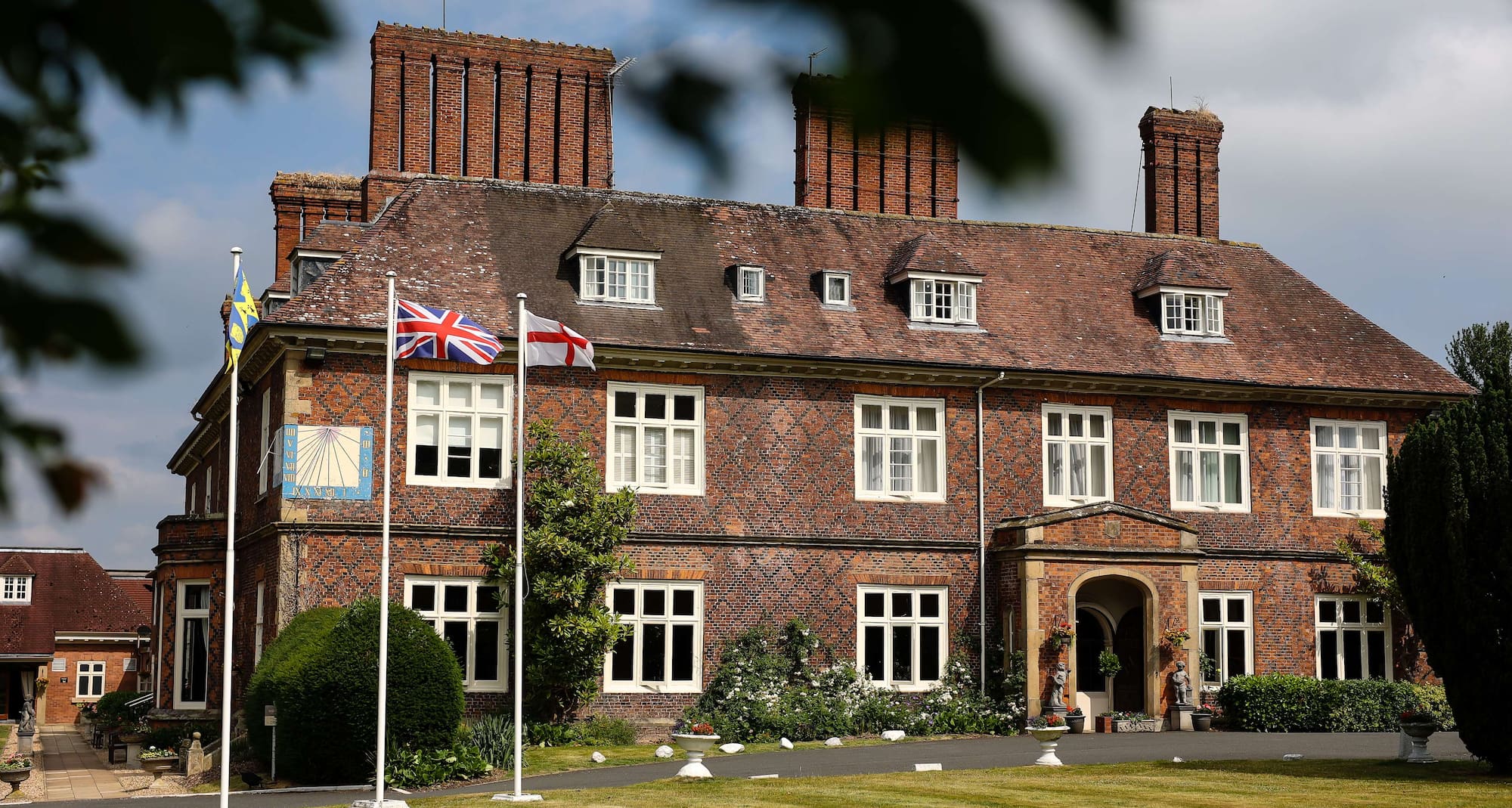 Albrighton Hall Hotel and Spa, a member of Radisson Individuals - Exterior