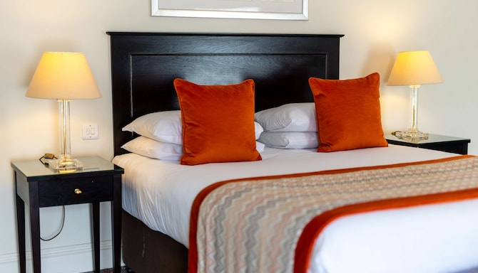 Albrighton Hall Hotel and Spa, a member of Radisson Individuals - Standard Room