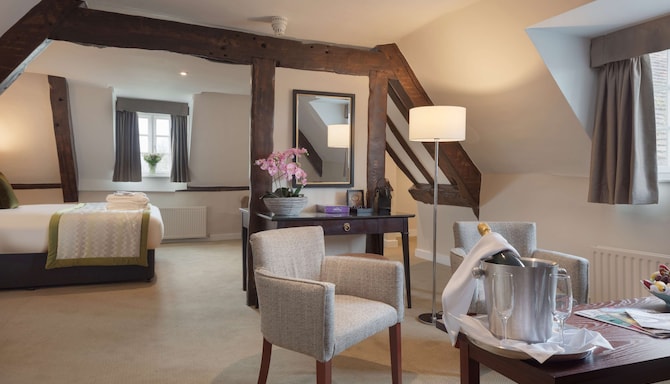 Albrighton Hall Hotel and Spa, a member of Radisson Individuals - Junior Suite