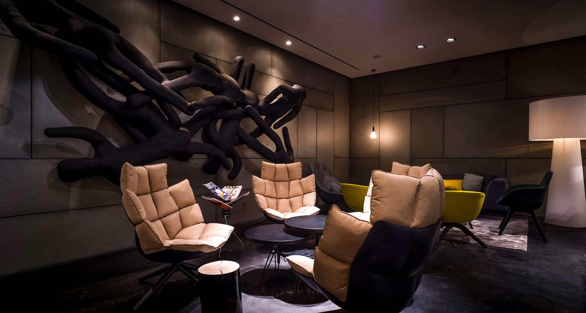 art otel amsterdam - Lounge area