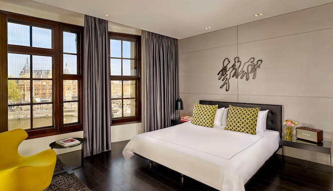 art'otel amsterdam - Chambres / Logements