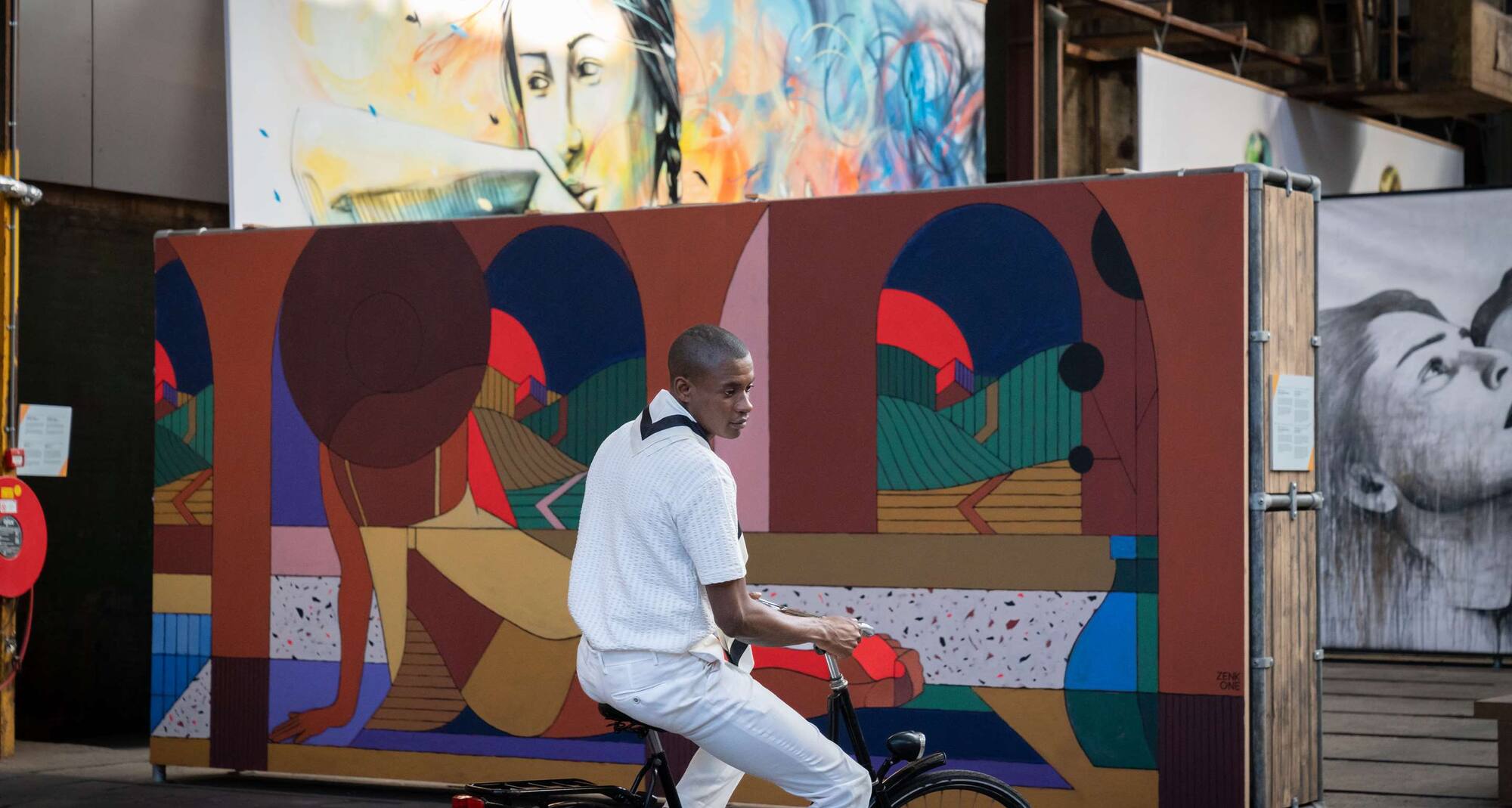 art'otel amsterdam - ballade en vélo à travers des ouvres d’arts