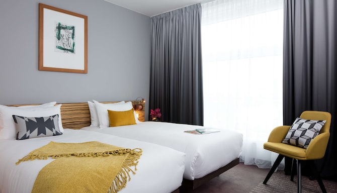 art'otel Berlin Mitte - Gastenkamer