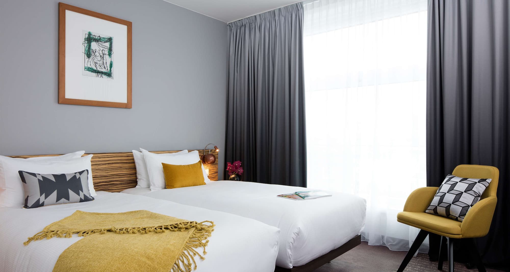 art'otel Berlin Mitte - غرفة الضيوف