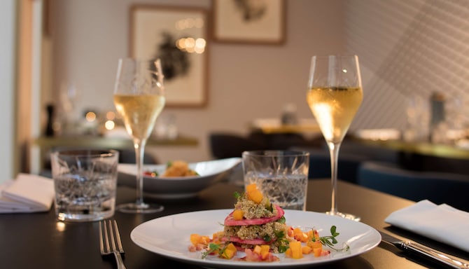 art'otel berlin-mitte: cena en el art'otel berlin mitte