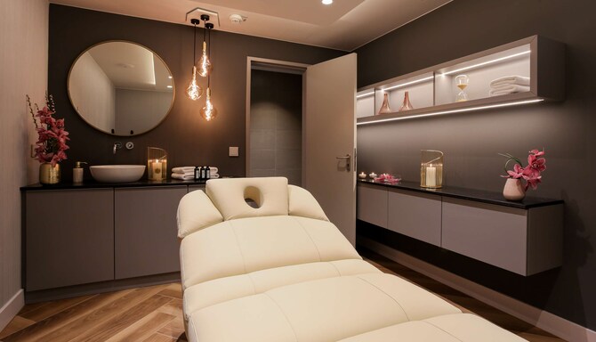art'otel berlin mitte - Spa treatment room