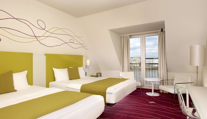 artand#39;otel budapest - Art Room Twin - Danube View