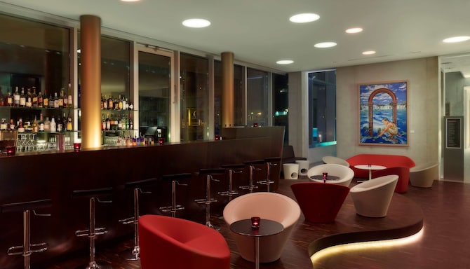 artand#39;otel Köln - Chino Latino