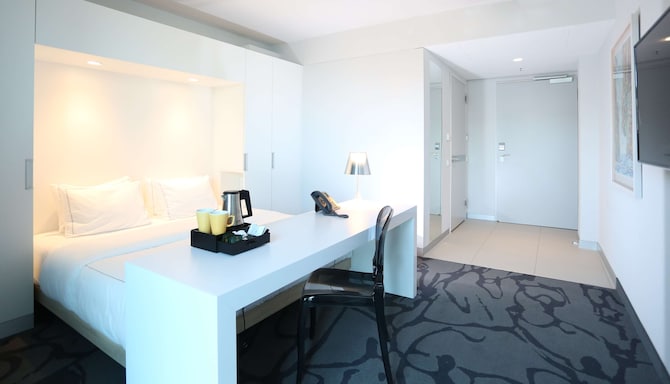 art'otel Cologne - غرفة ضيوف