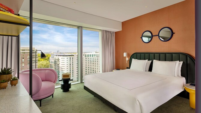 art'otel London Battersea Power Station - ArtRoomSkyline Vista Completa