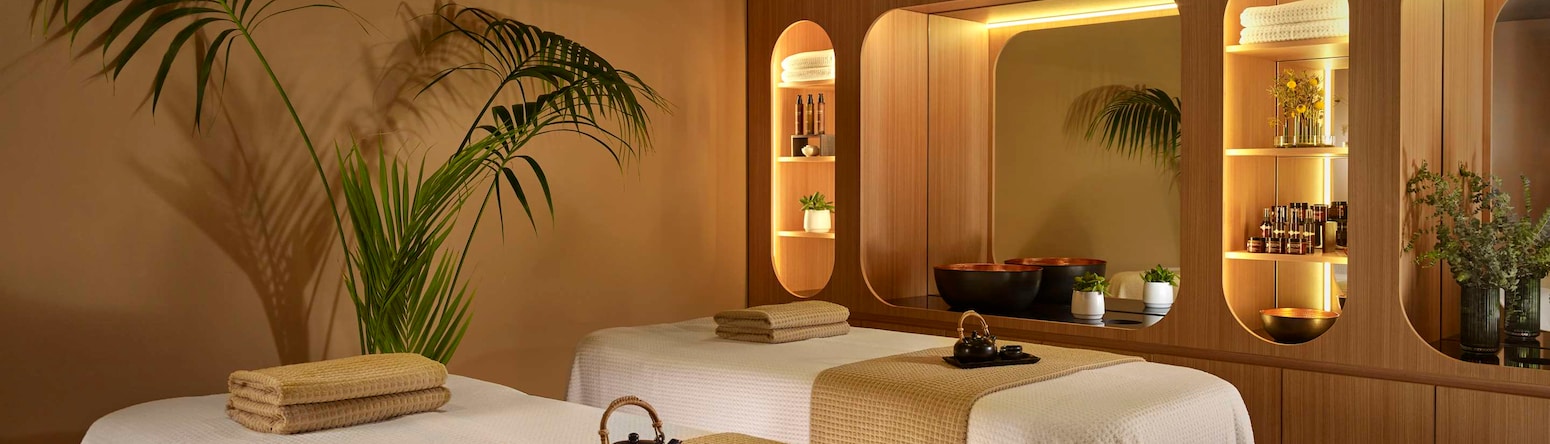 art otel London Battersea Power Station - SPA