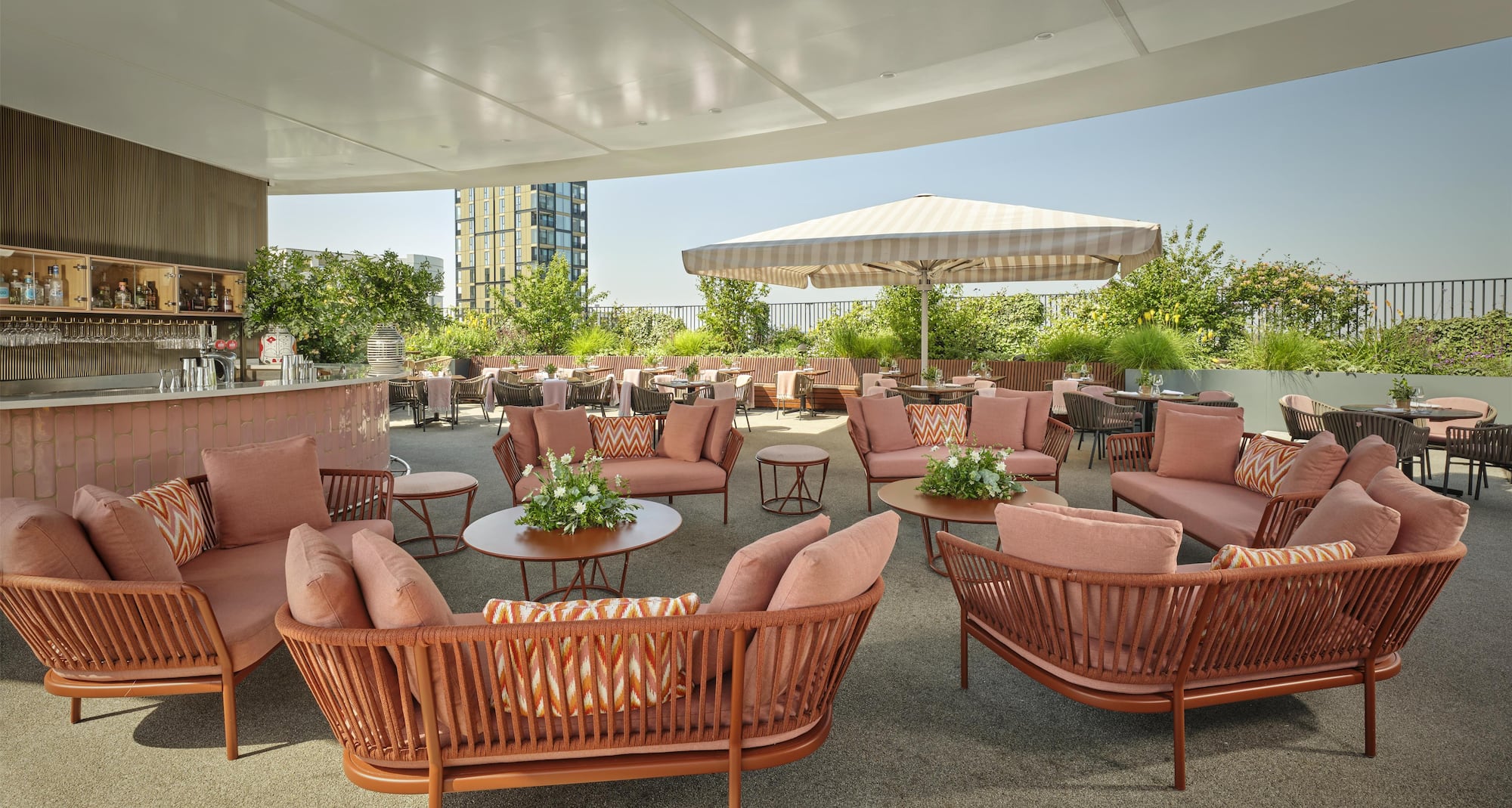 art otel London Battersea Power Station - ALB rooftop setup