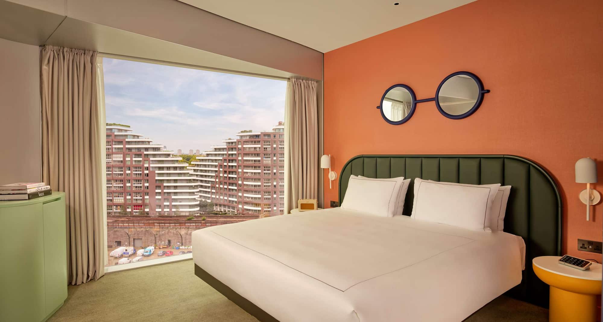 art otel London Battersea Power Station - Art Studio - Full View