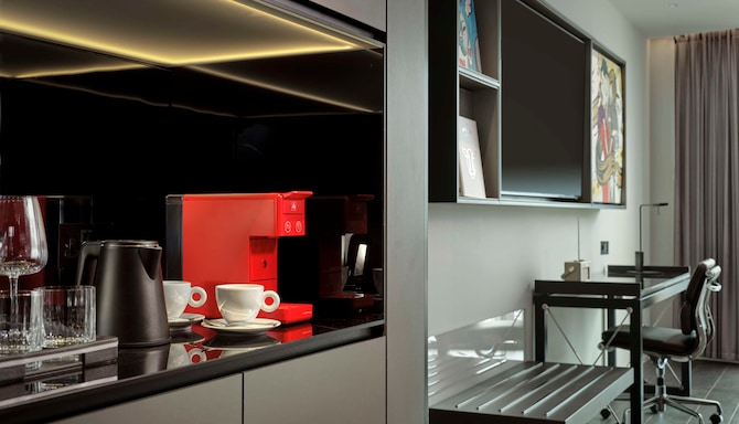 art’otel London Hoxton