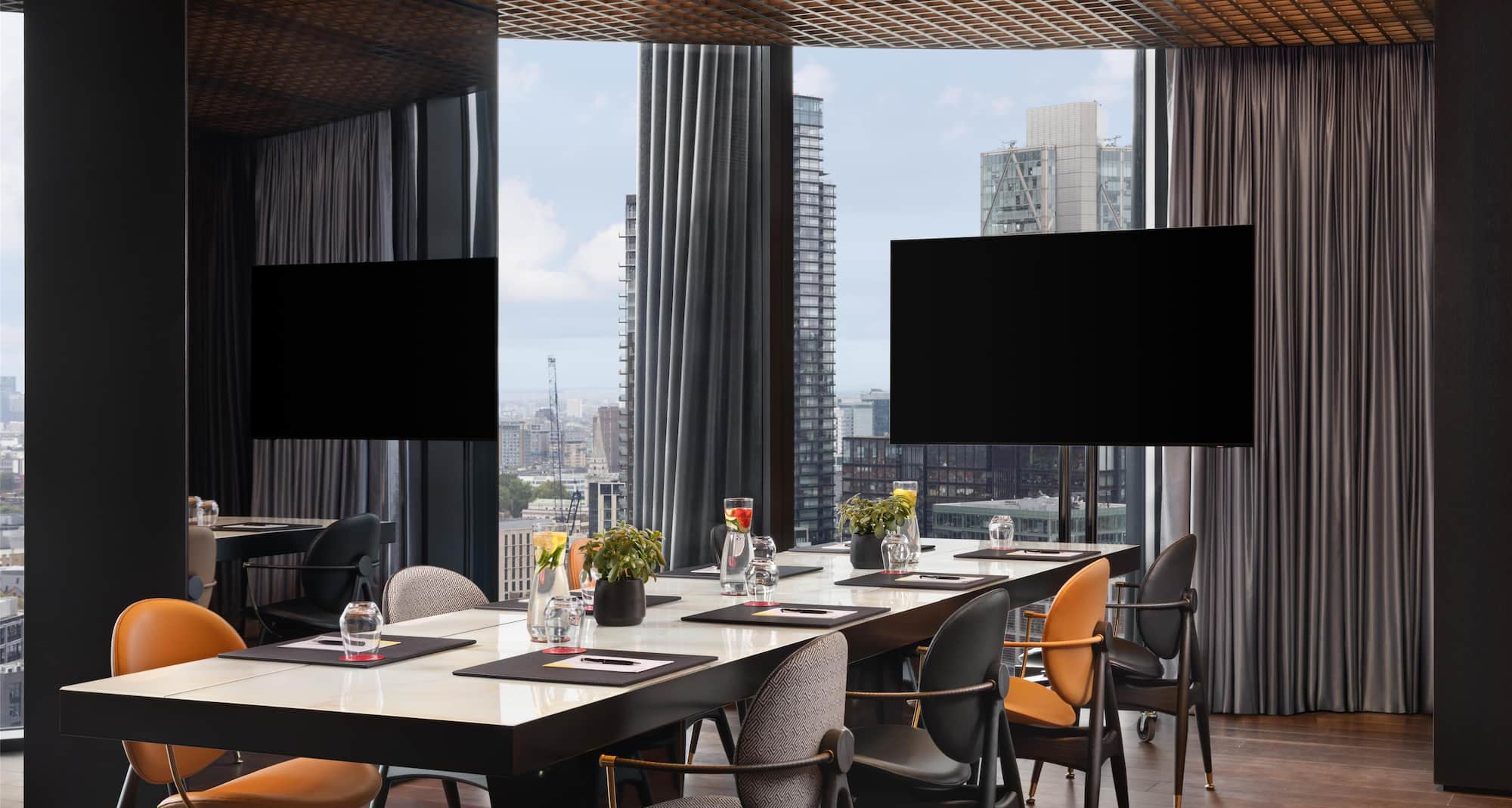 art’otel London Hoxton - Masterpiece Suite MandE