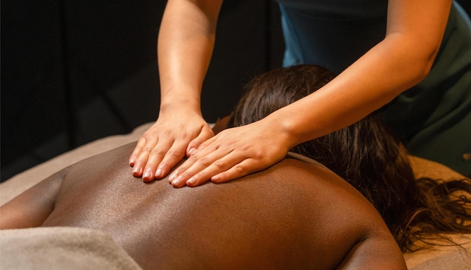 art’otel London Hoxton - Spa treatment