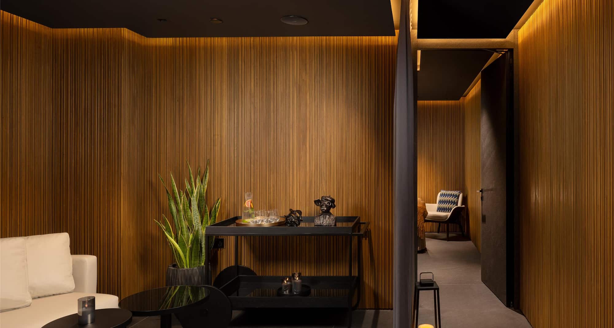 art’otel London Hoxton - Spa waiting area