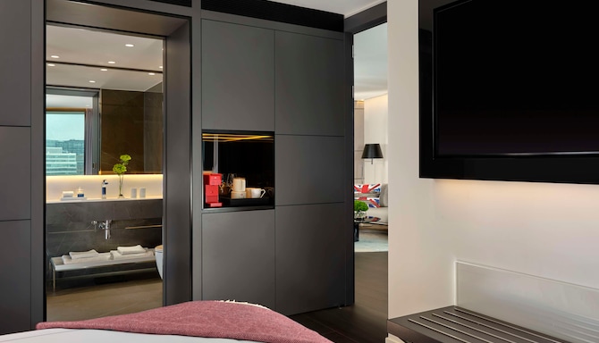 art’otel London Hoxton - Suite