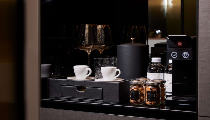 art’otel Rome Piazza Sallustio - Room Amenities Coffee Tea