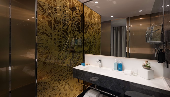 art’otel Rome Via Veneto - Salle de bain de la chambre