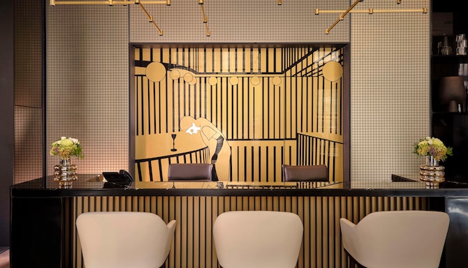 art'otel Zagreb - Lobby Art