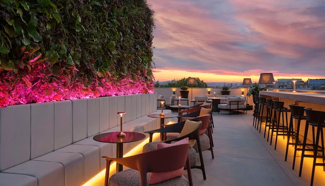 art otel Zagreb - Rooftop