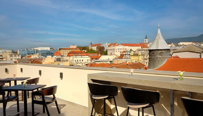 art'otel Zagreb - Rooftop