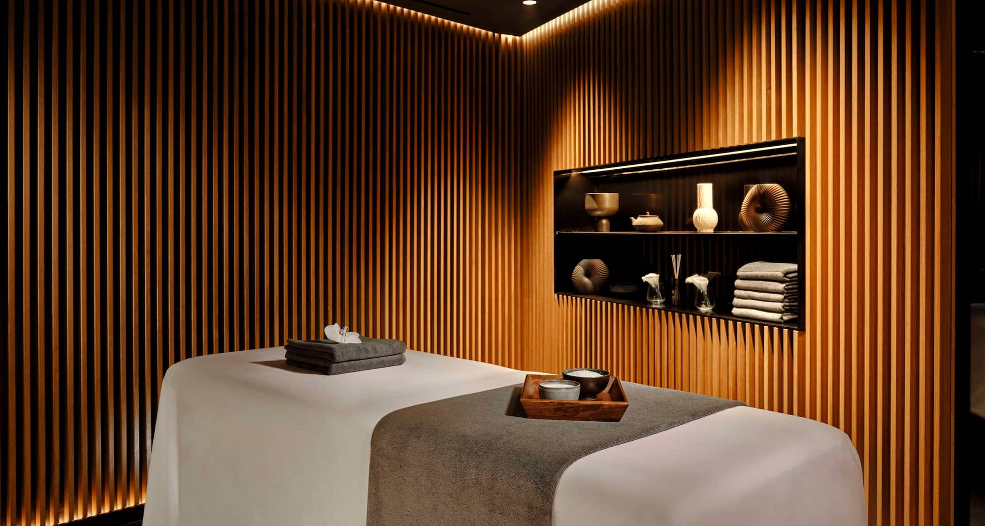 art'otel Zagreb - Spa Treatment Room