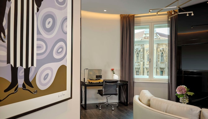 art'otel Zagreb - Suite