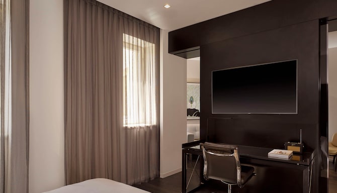 art'otel Zagreb - Suite