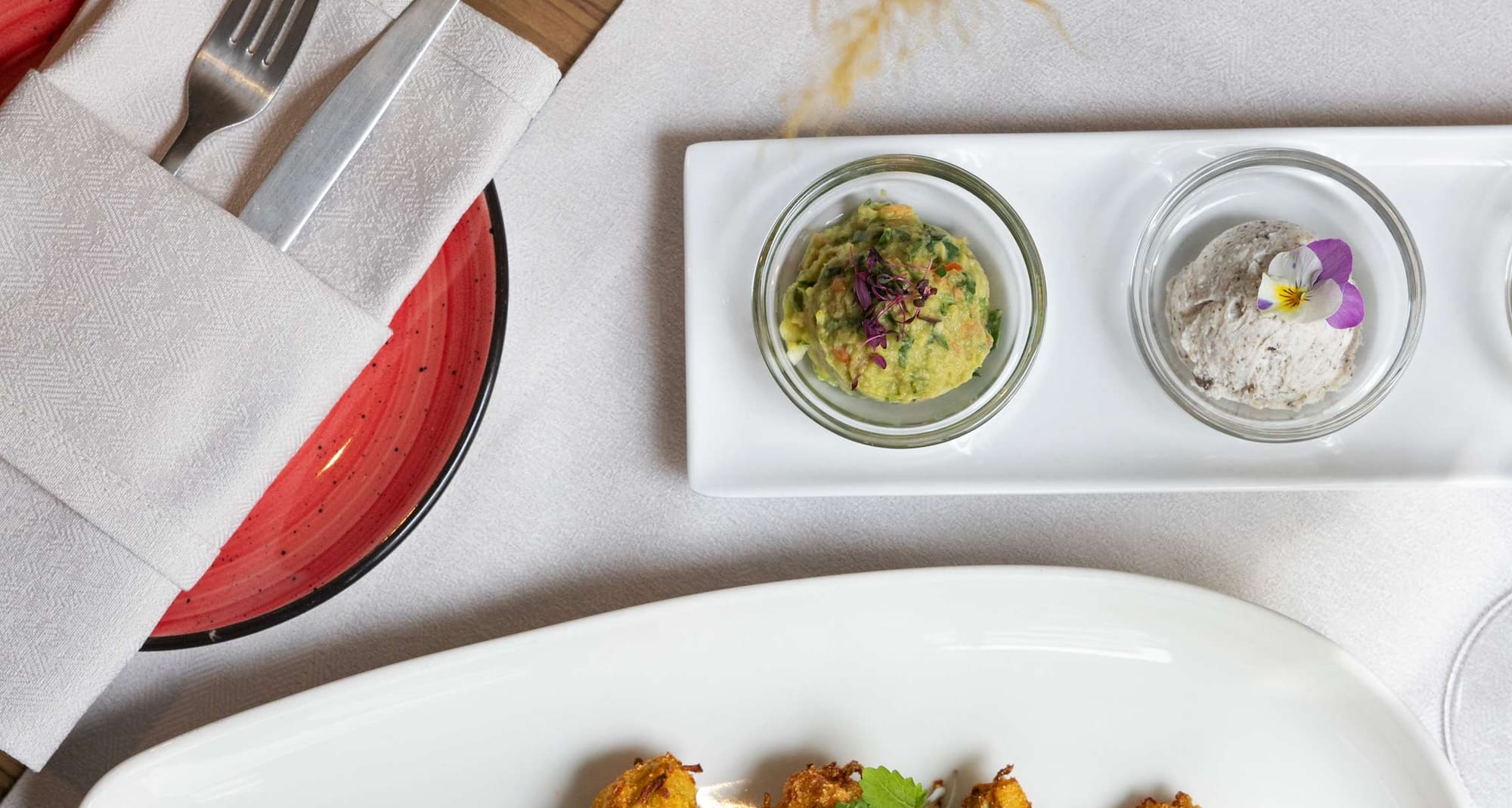 Belgrade Art Hotel, a member of Radisson Individuals - Zucchini fritters with mint sauce